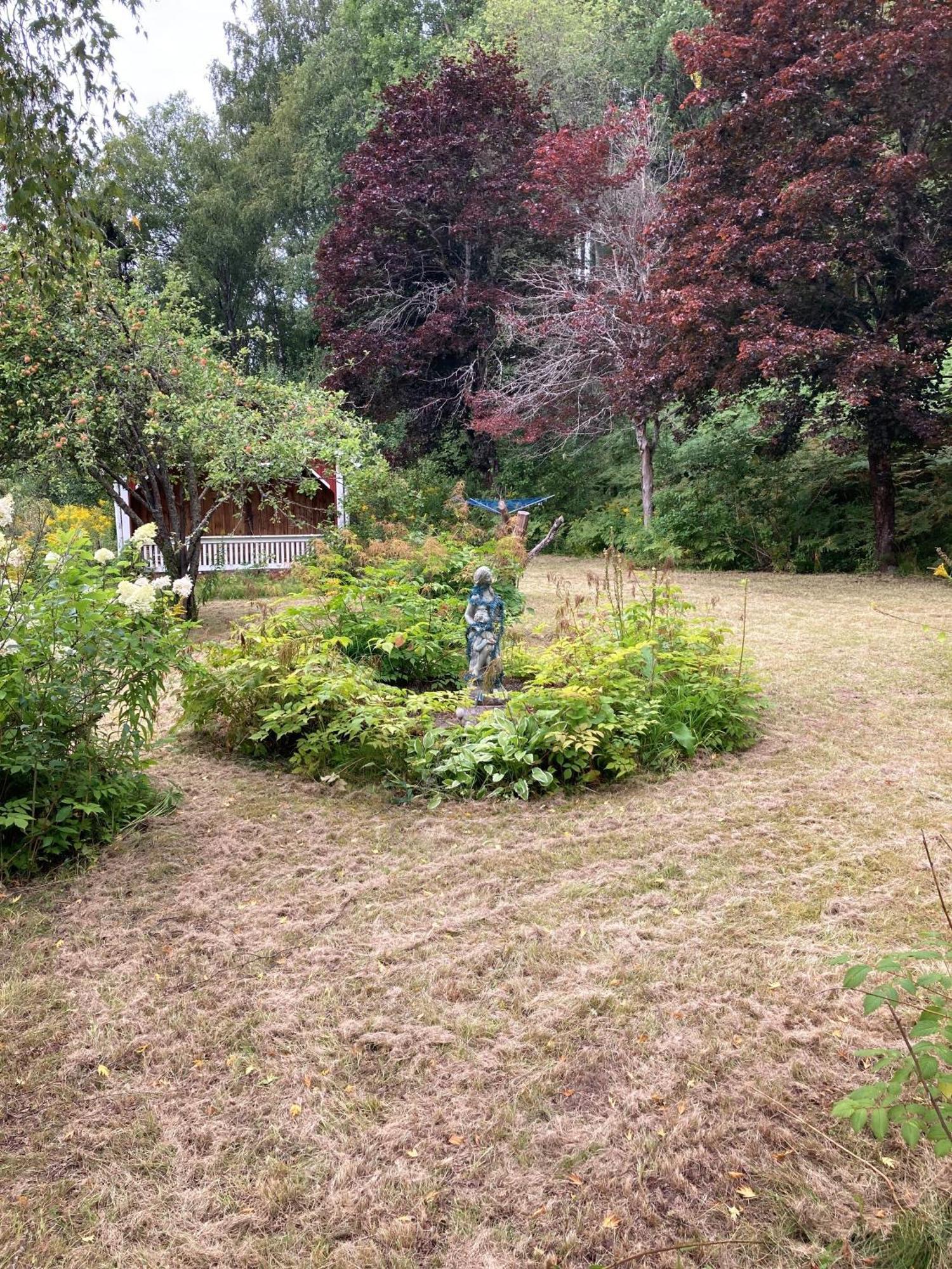 Charmig Villa Med Bastu Och Snabbt Wifi Långav Buitenkant foto