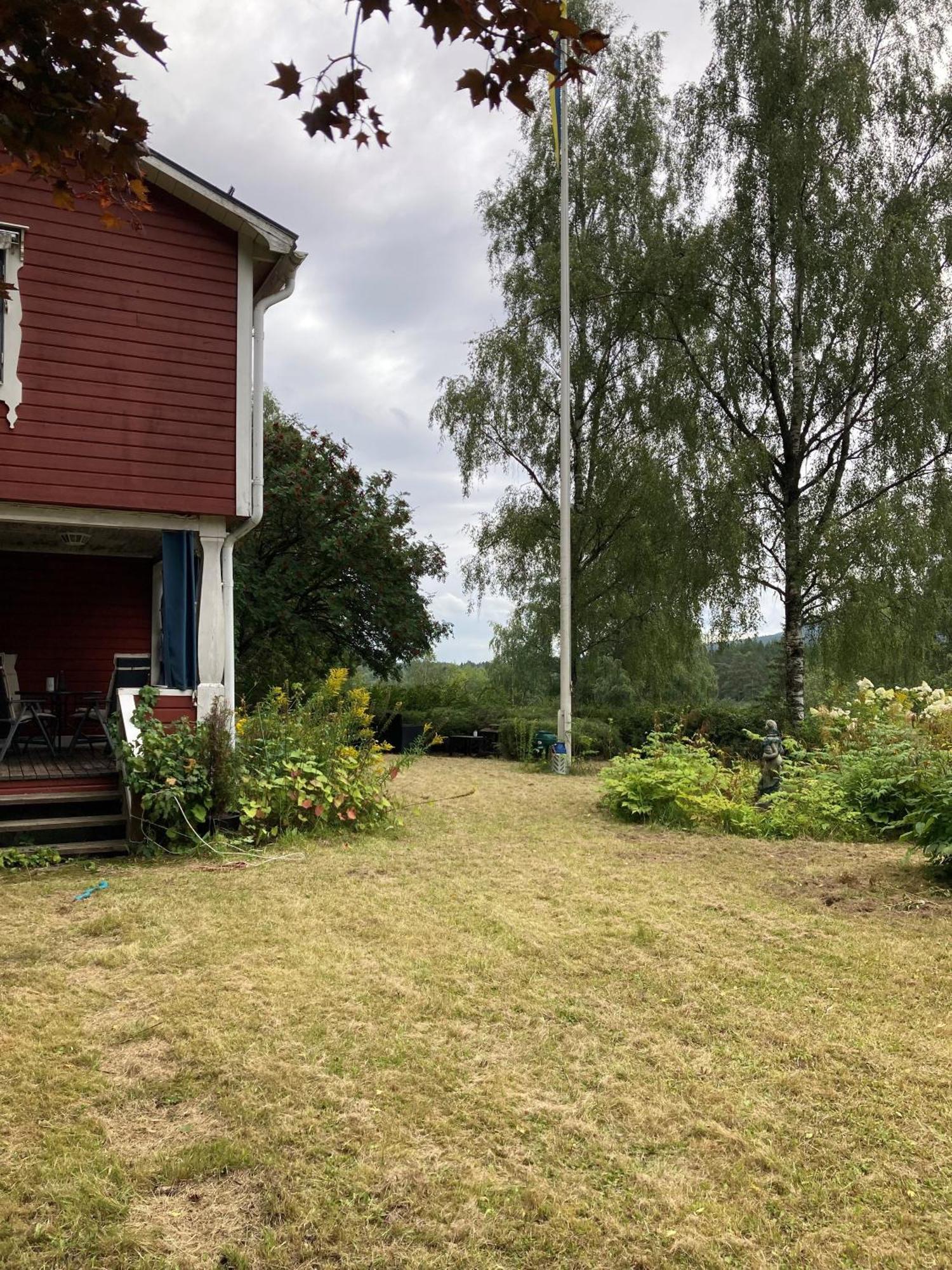 Charmig Villa Med Bastu Och Snabbt Wifi Långav Buitenkant foto