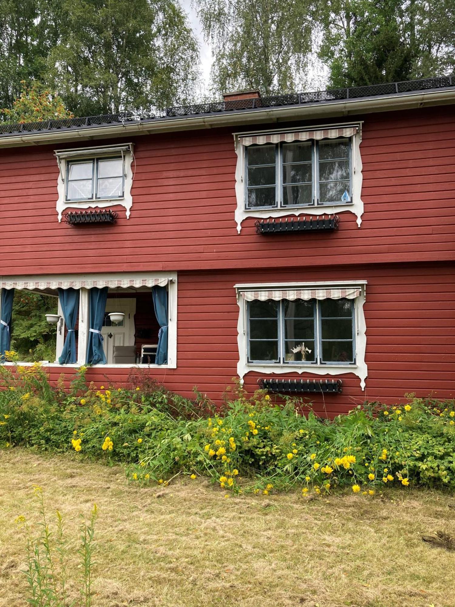 Charmig Villa Med Bastu Och Snabbt Wifi Långav Buitenkant foto