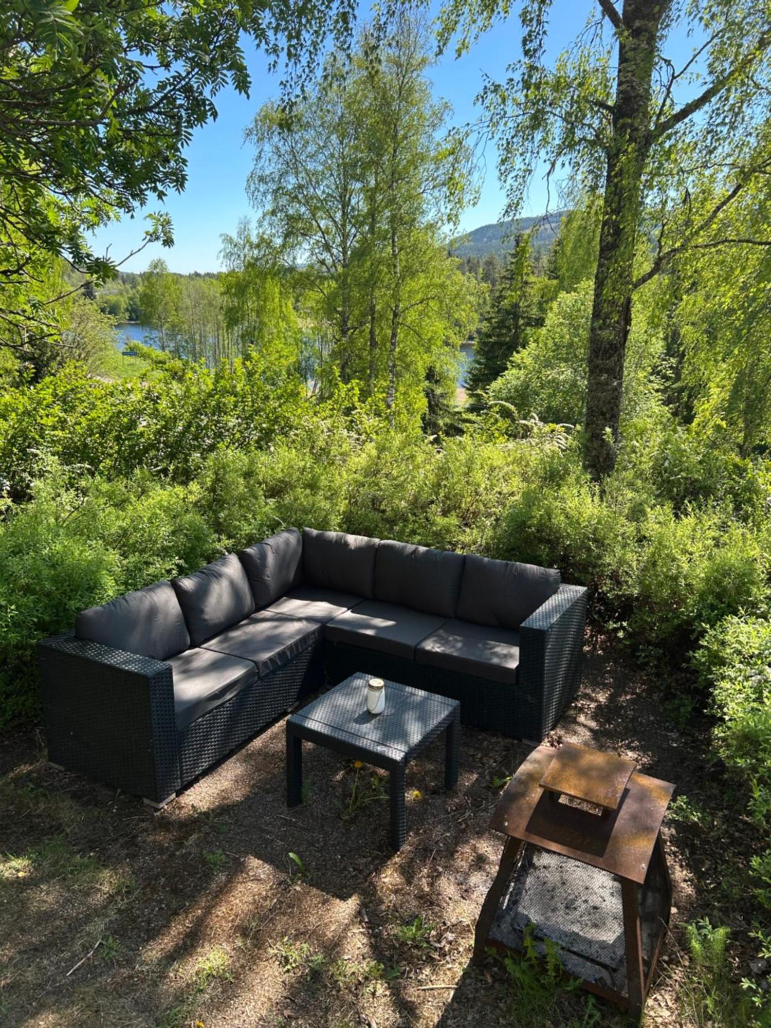 Charmig Villa Med Bastu Och Snabbt Wifi Långav Buitenkant foto